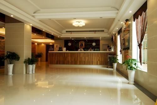 Super 8 Anyang Hong Qi Road Hotel Esterno foto